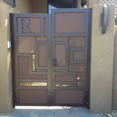 Court Yard Gates